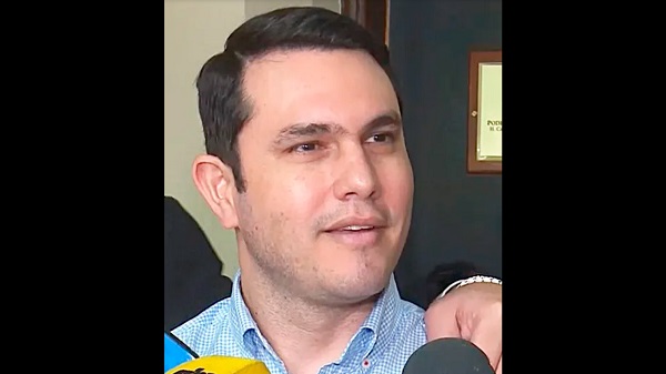 Piden imputación a camaristas por favorecer a Hernán Rivas