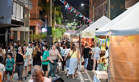 Microcentro se prepara para el debut de Paraguay