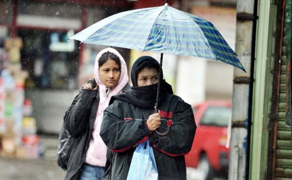 Frío y lluvias seguirán este sábado en el país