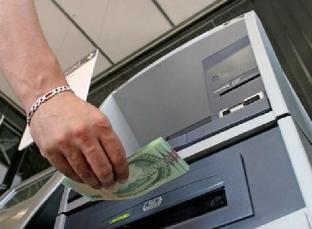 MEF paga salarios este miércoles a funcionarios de 10 instituciones