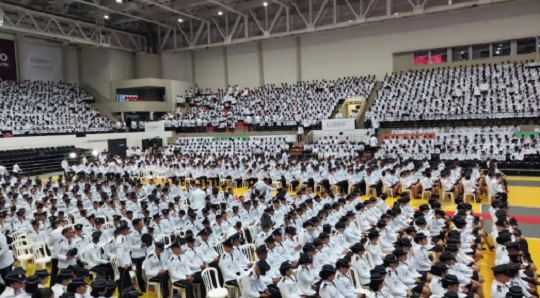 Cursillistas piden admisión al Colegio de Policía