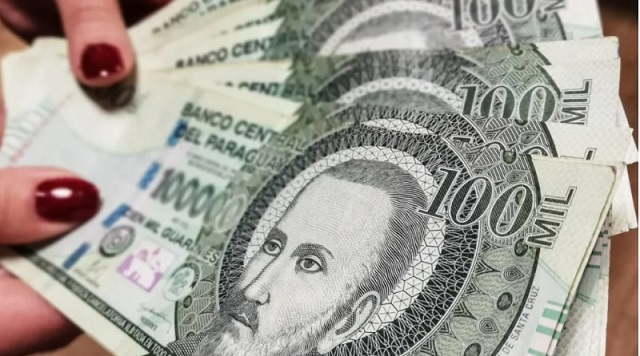 Hoy definirán el reajuste del salario mínimo