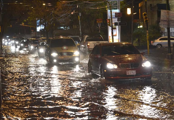 Meteorología alerta tormentas intensas y vientos este miércoles