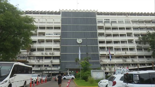 Pacientes denuncian que deben esperar hasta 2027 para realizarse estudios en el IPS