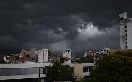 Alerta por tormentas prevé ráfagas de más de 90 km/h