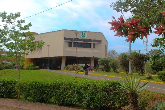 Enfermero del Hospital Nacional de Itauguá denuncia colapso: “Nos duele atenderlos así”