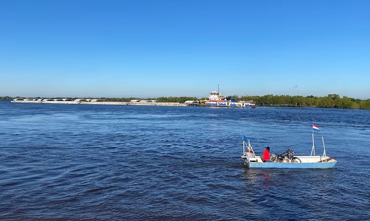 Río Paraguay registra aumento en varias localidades del país