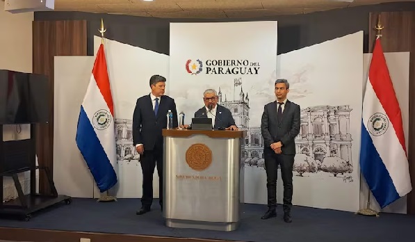 Isaías Fretes asume la presidencia del IPS bajo un compromiso ético