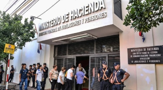 Contratados públicos aportarán a la Caja Fiscal