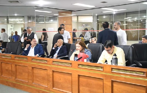Balance 2025 de la Municipalidad de Asunción: Oficialismo dejó sin quórum la sesión