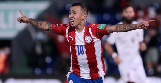 ¿Kaku Romero jugará en Cerro u Olimpia?