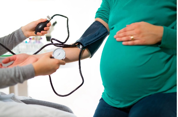 Preeclampsia: riesgo silencioso en embarazadas