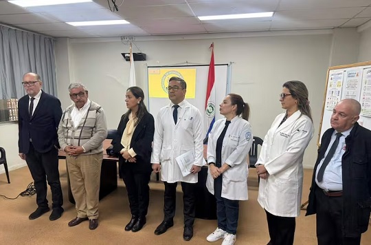 Titular del IPS denuncia irregularidades en la compra de insumos pediátricos