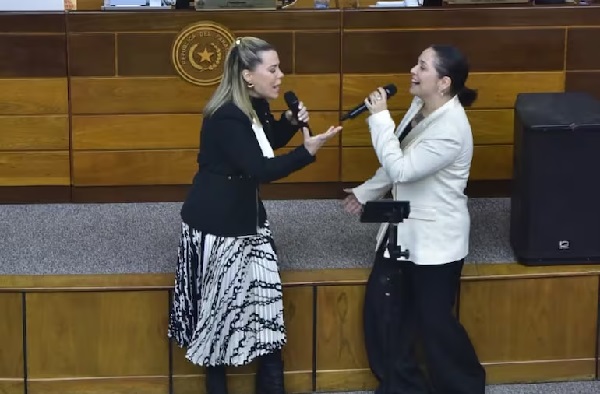 Andrea Valobra, funcionaria del Congreso con nexo político