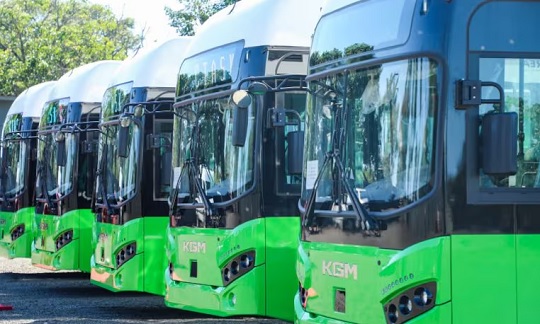 MOPC proyecta renovar 1.000 buses para 2028