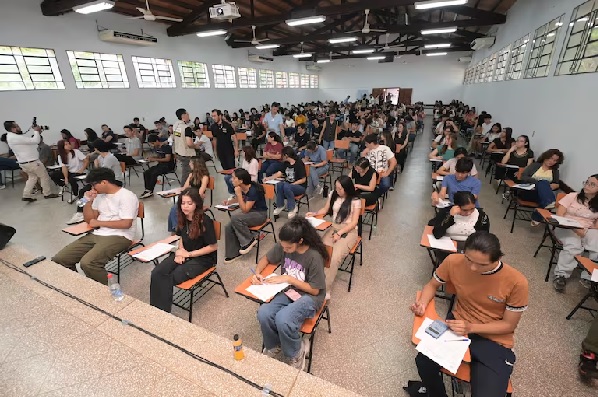 ¿FIUNA perdió acreditación? ANEAES responde