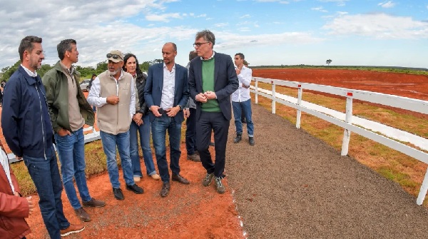 Paracel inicia obras para primera planta de celulosa