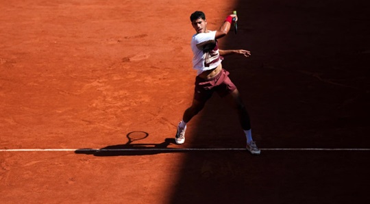 Vallejo queda eliminado de Roland Garros tras caer ante Kouamé