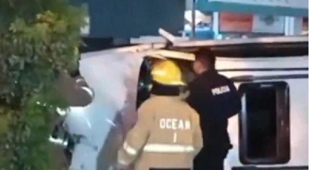 Conductor chocó, preguntó si mató a alguien y huyó a pie
