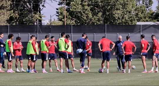 Alfaro perfila cambios para el partido ante Australia