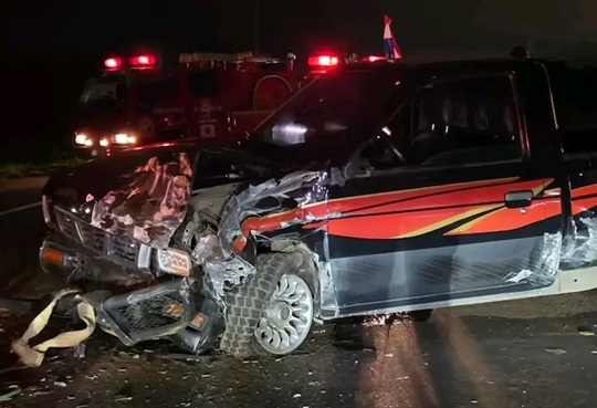 Alcohol al volante termina en choque múltiple y dos heridos en Ypané