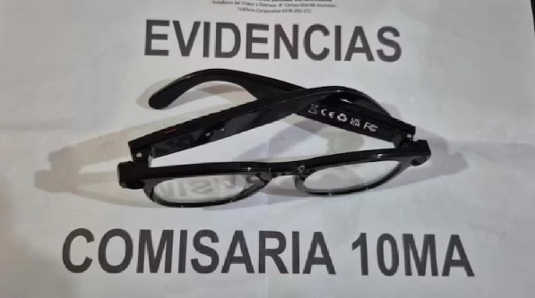 Dos detenidos por usar lentes con cámara en votación