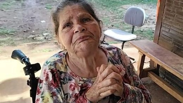 Roban dinero a abuela para comprar pierna ortopédica