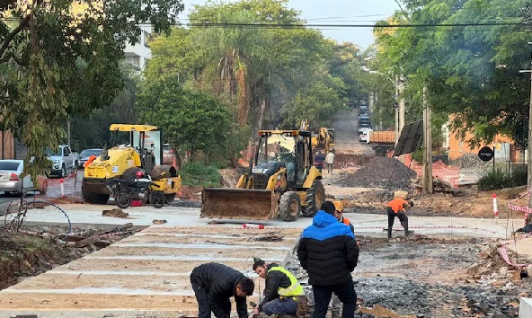 Vecinos denuncian demora en desagüe pluvial en Asunción
