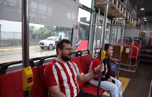 MOPC garantiza buses de madrugada para la hinchada albirroja