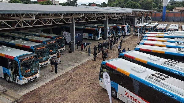 Entre nuevos buses y largas esperas: la reforma sigue sin detalles