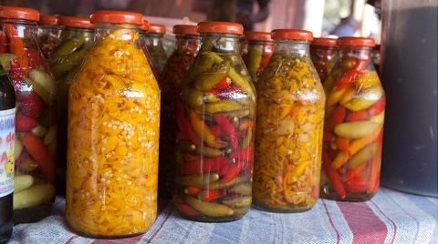 Botulismo alimentario: Salud cerró locales en Asunción