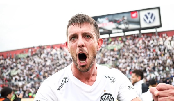 Olimpia despide con emotivo mensaje al mediocampista uruguayo Alejandro Silva
