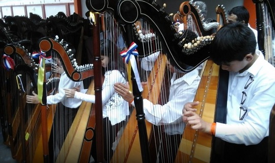 Arpa paraguaya: el legado musical que identifica al país
