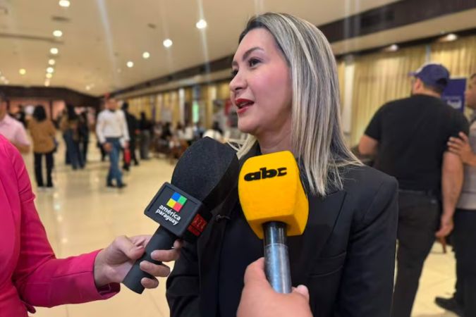 Gobierno analiza reducir al 35% el embargo de salarios por deudas