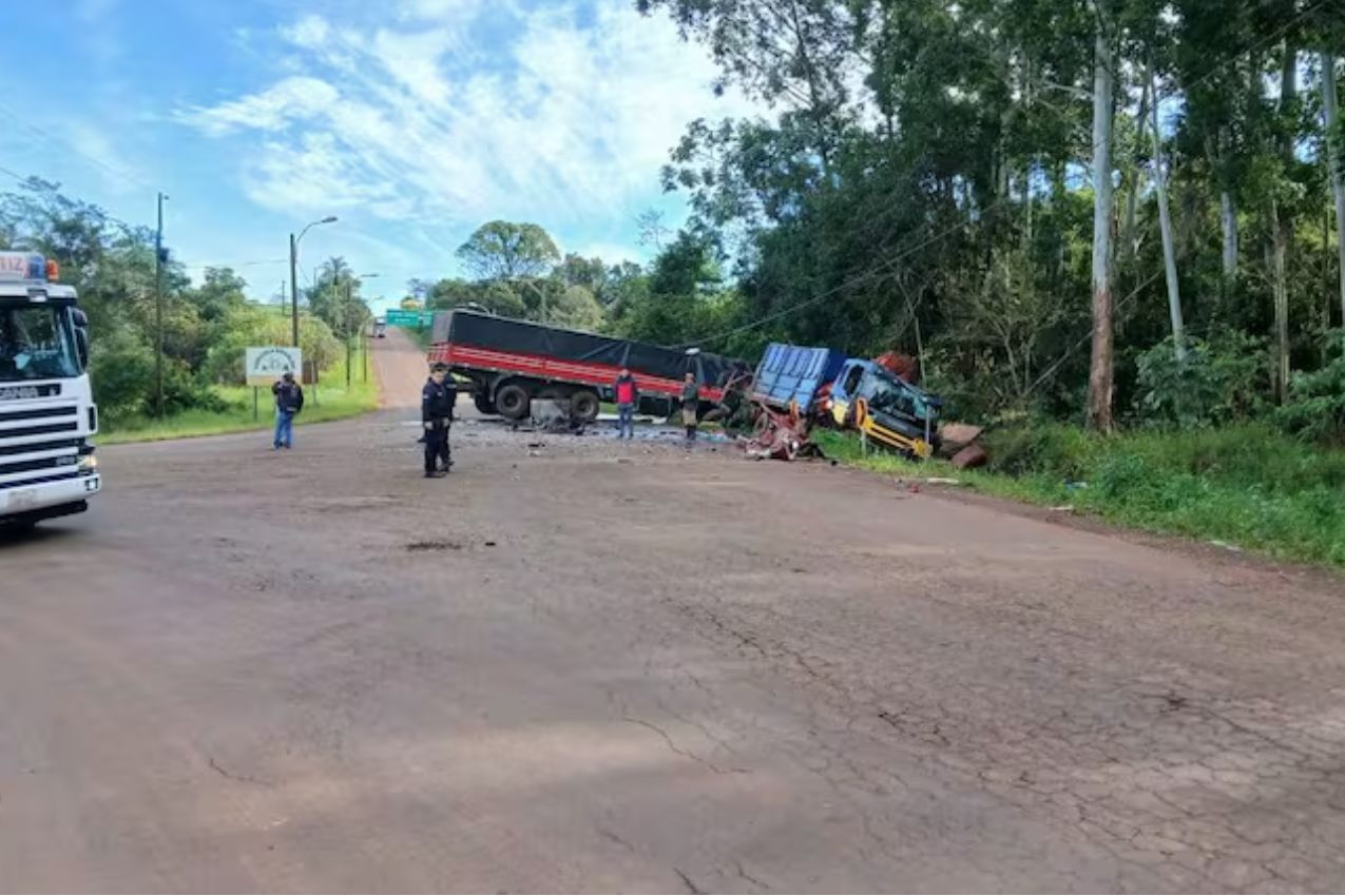 Camionero brasileño muere tras choque en Hohenau