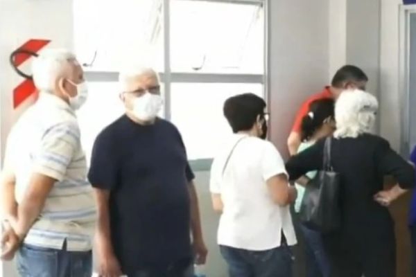 Jubilados del IPS denuncian falta de medicamentos para hipertensión y tiroides