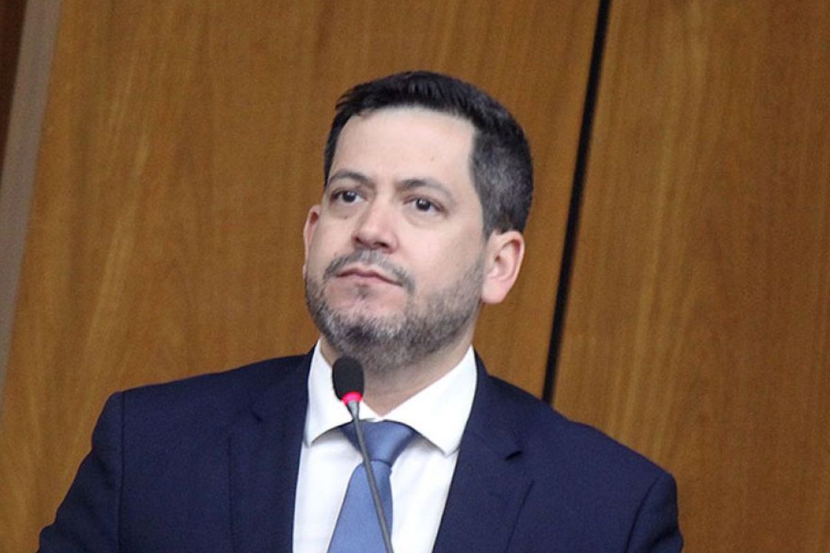 Raúl Latorre responde a rumores sobre ser ministro de Salud