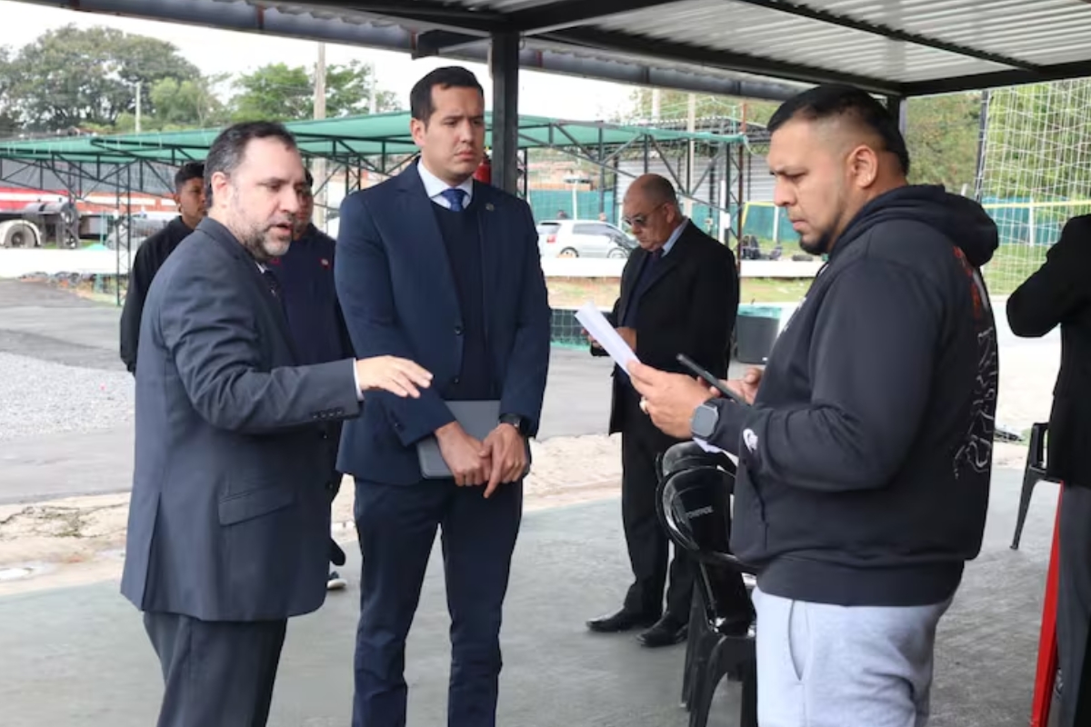 Mafia del asfalto: Fiscalía allana tres empresas por presunto uso de recursos municipales