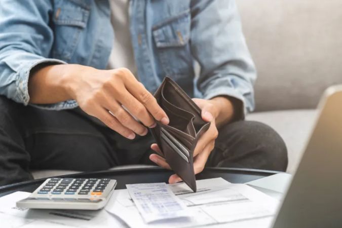 Pago mínimo de la tarjeta: cuándo reduce la deuda