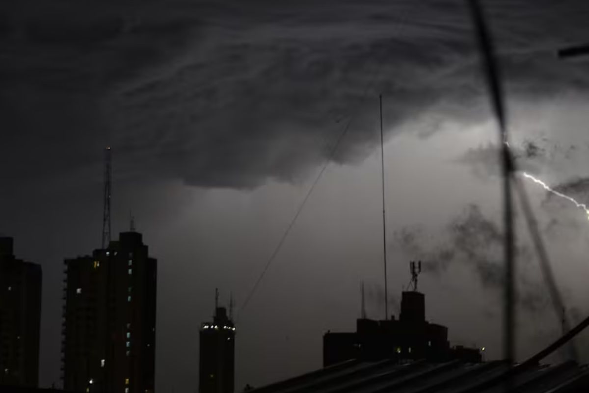 Meteorología anuncia tormentas y descenso de temperatura en gran parte del país