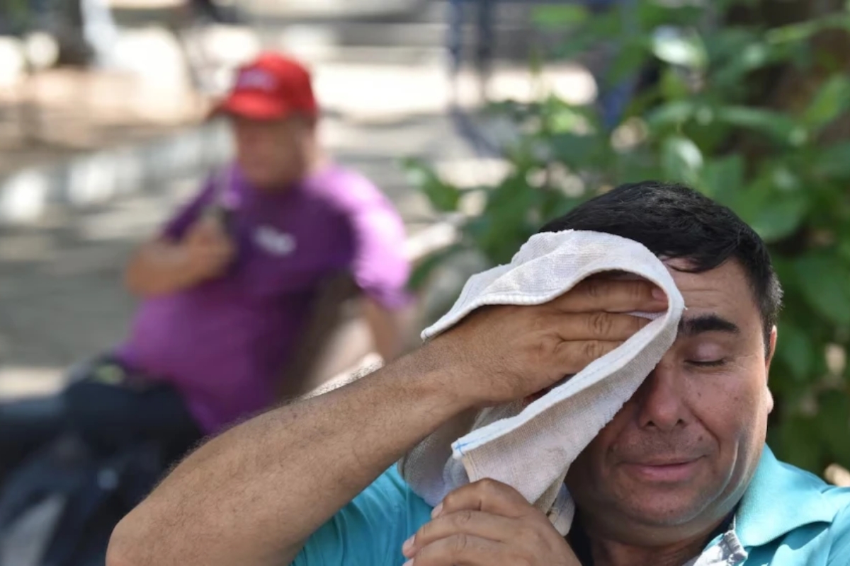 Meteorología anuncia calor de hasta 37 °C y lluvias dispersas