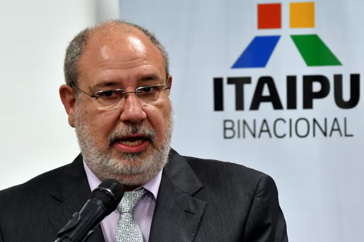 Millonario contrato en Itaipú: G. 5.300 millones para seguros de vehículos