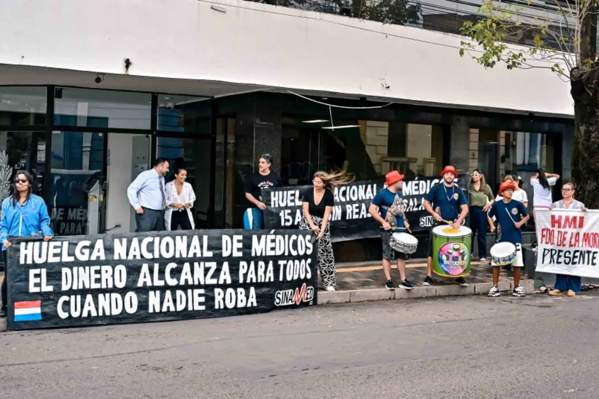 Confirman la huelga de médicos tras una fallida tripartita